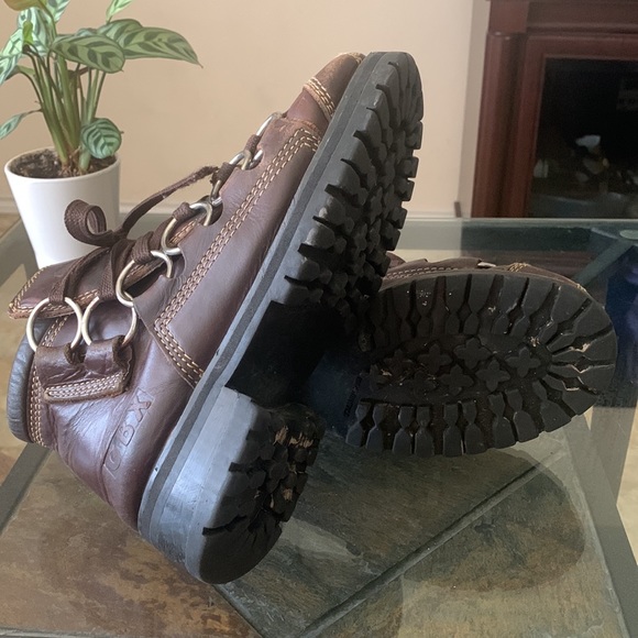 VINTAGE GBX CHUNKY SOLE RING LACE BOOTS - Picture 7 of 13